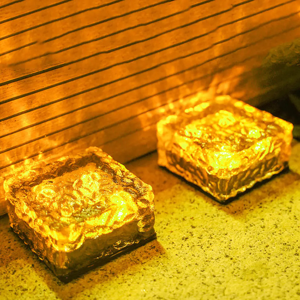Solar LED Ice Cube Pathway Light for Outdoor Decoration