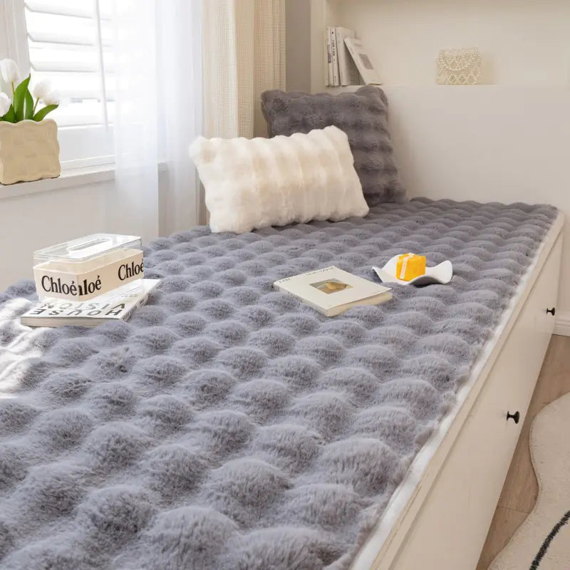 French Cream Bubble Massage Plush Window Cushion Mat