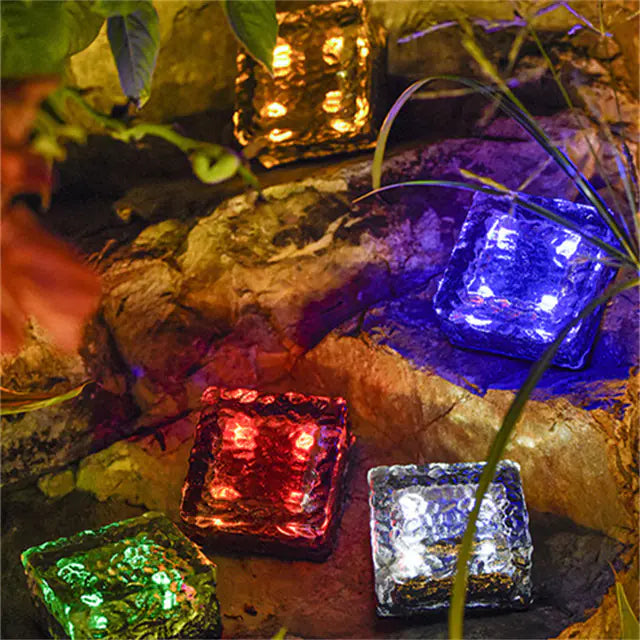 Solar LED Ice Cube Pathway Light for Outdoor Decoration
